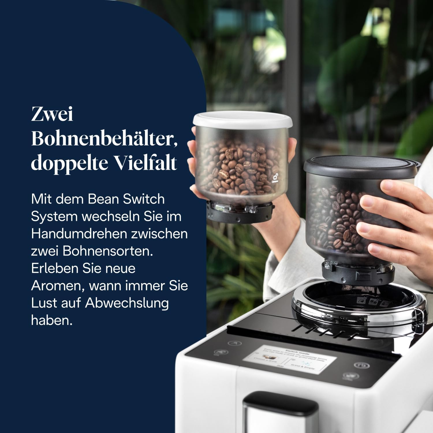 De'Longhi Rivelia EXAM440.55.W Kaffeevollautomat, perfekter Milchschaum, wechselbarer Bohnenbehälter, 16 Kaffee- & Milchgetränke auf Knopfdruck, Extra-Shot-Funktion, 3,5" Touch-Display, Weiß