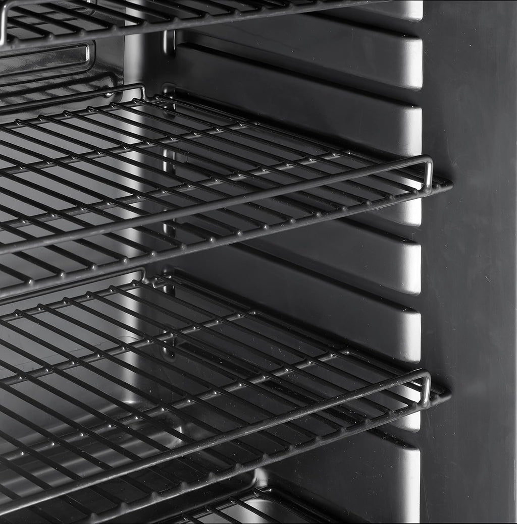 METRO Professional Getränkekühlschrank GSC4240B, 237 L, 110 W, 6 verstellbaren Einlegeböden, LED-Innenbeleuchtung, schwarz